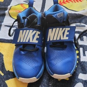 Nike Kids Blue Hustle Sneakers